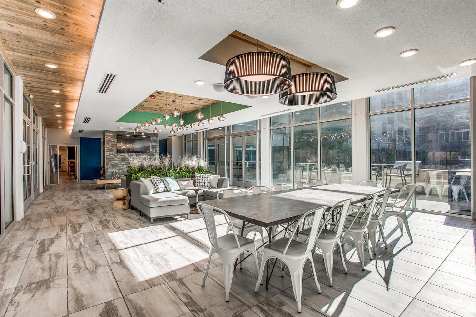 Lush Downtown Condo On Riverwalk W King Ste, Free Parking, Pet Friendly, Centrally Located On Riverwalk San Antonio Kültér fotó