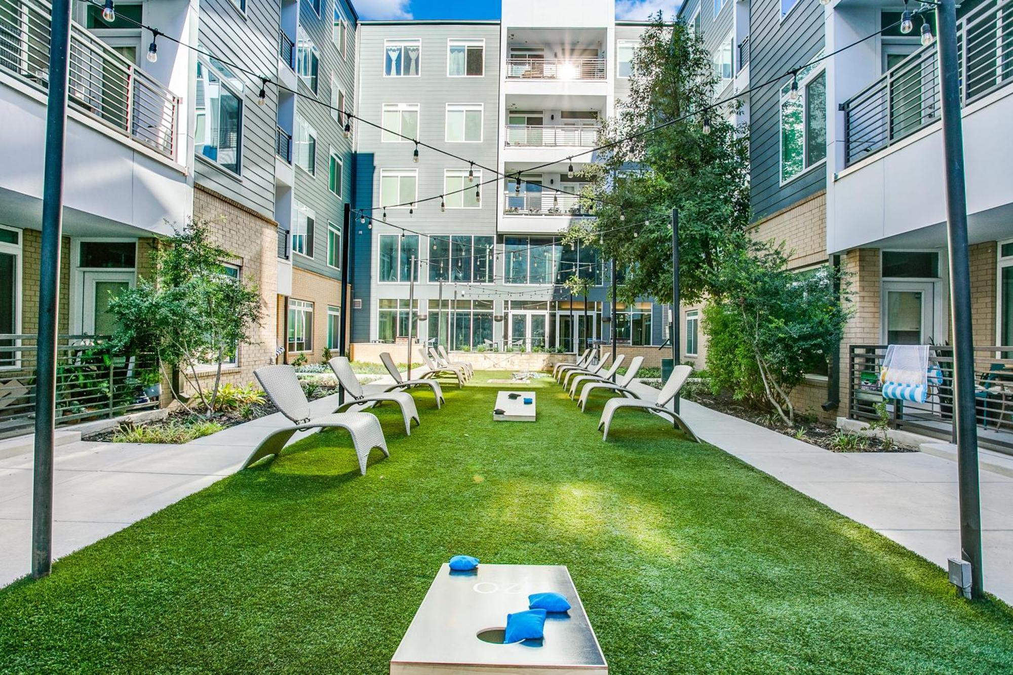 Lush Downtown Condo On Riverwalk W King Ste, Free Parking, Pet Friendly, Centrally Located On Riverwalk San Antonio Kültér fotó